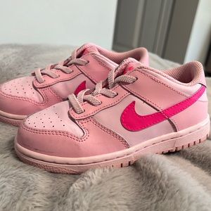 Nike dunks toddler girl